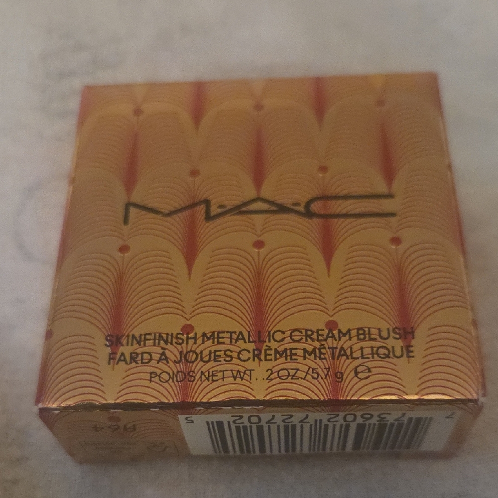 MAC Cosmetics Skinfinish Metallic Cream Blush - Coveted Coral